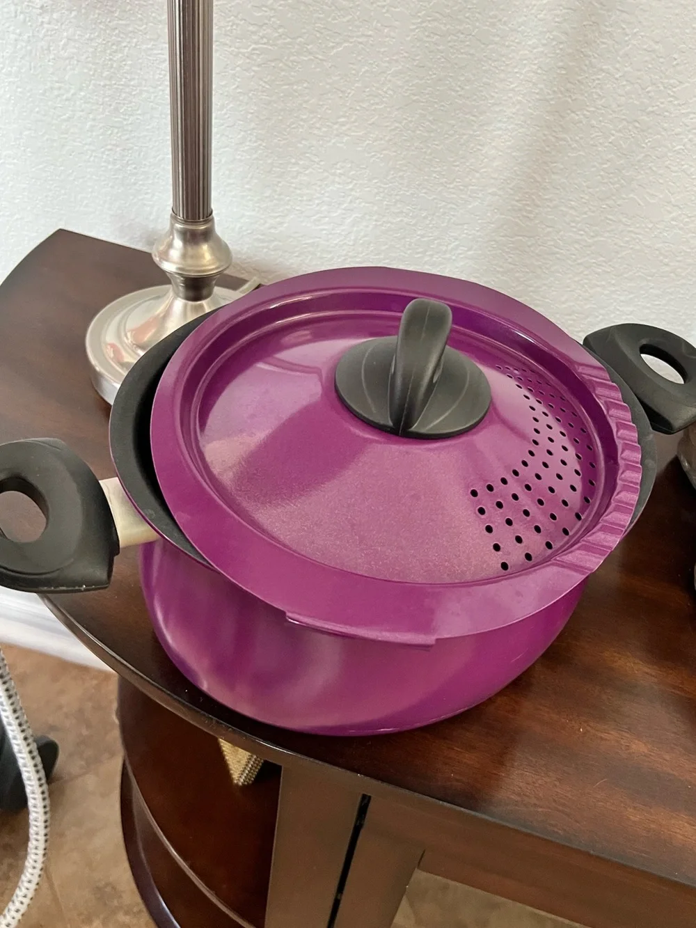 Bialetti Large Non Stick Pot w/ Locking Self Straining Lid